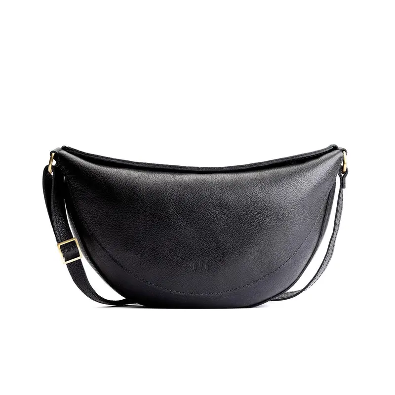 Premium Crossbody Shoulder Bag – Adjustable Strap, Magnetic Closure
