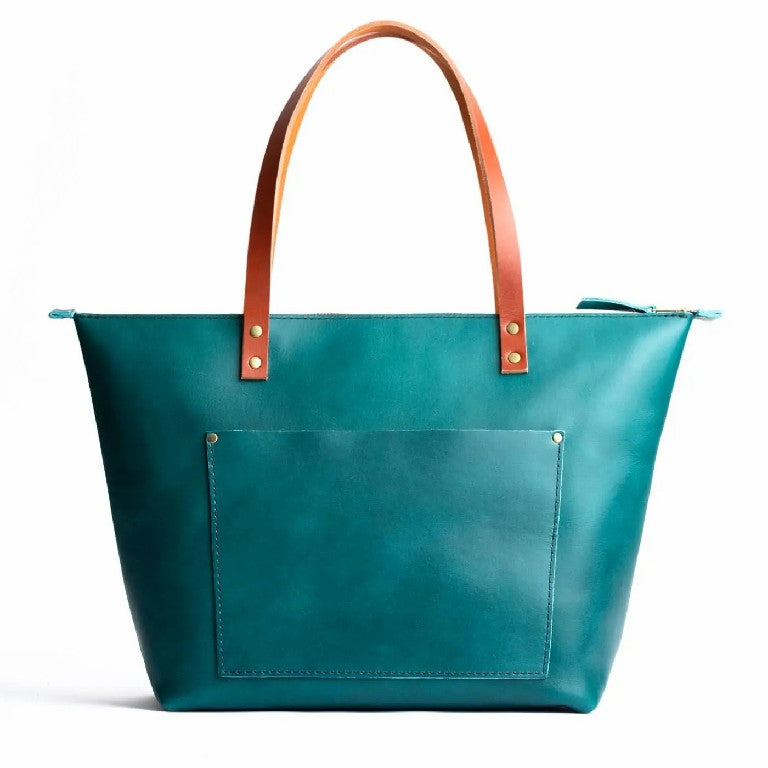The Classic Traveler Leather Tote