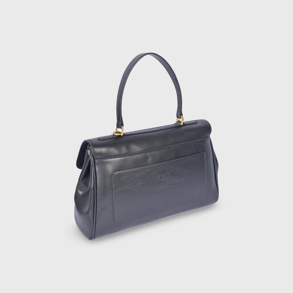 Ciara Essential